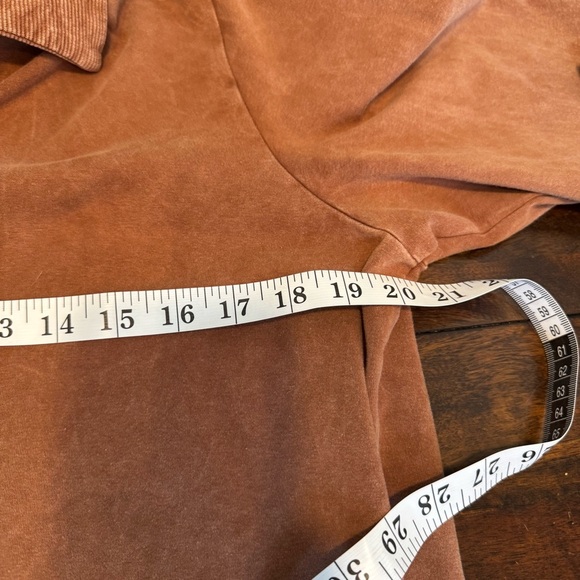 Michael Leu Collection Lightweight Soft Tan Brown Shell Button Cardigan Sz M - Picture 8 of 8